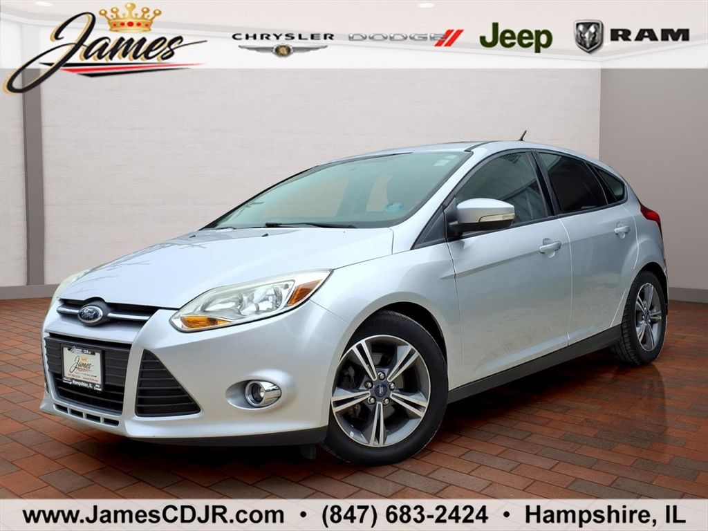 Used 2014 Ford Focus SE with VIN 1FADP3K26EL292522 for sale in Hampshire, IL