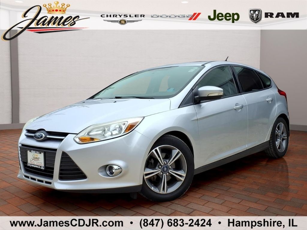 Used 2014 Ford Focus SE Hatchback