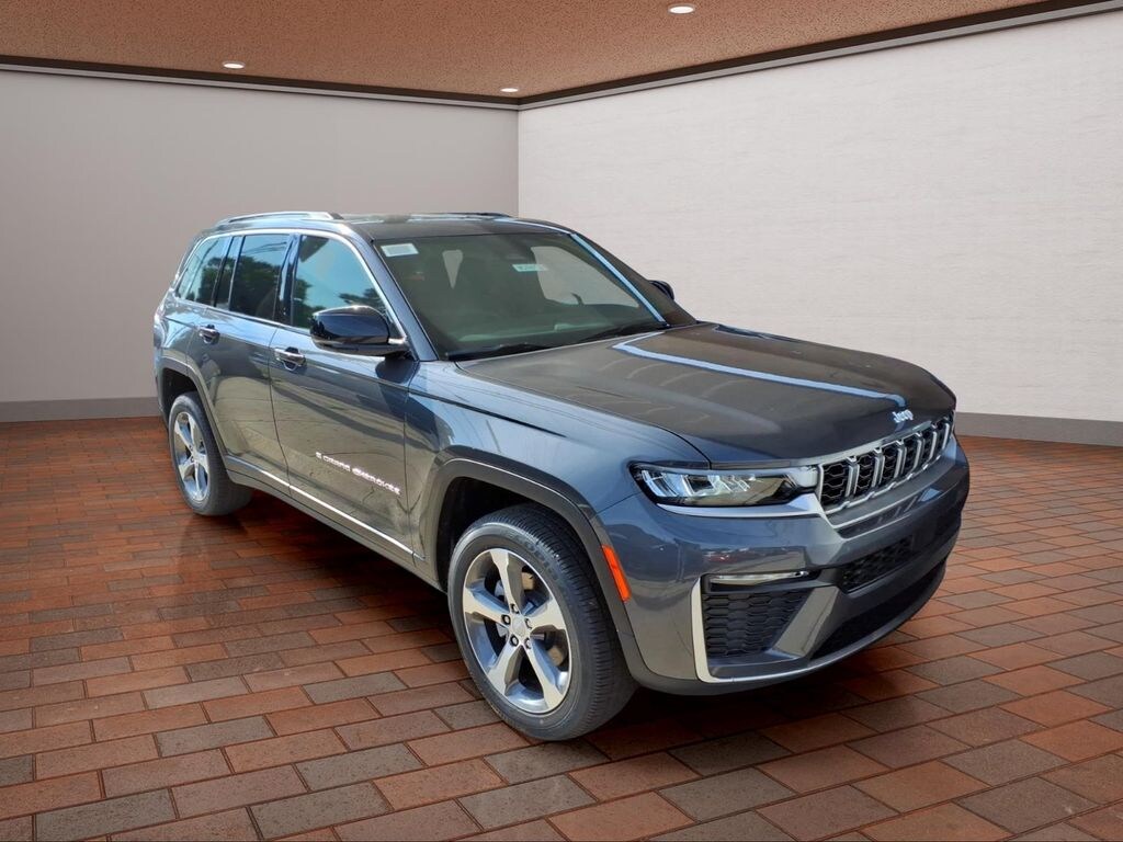 New 2026 Jeep Grand Cherokee LIMITED 4X4 Sport Utility