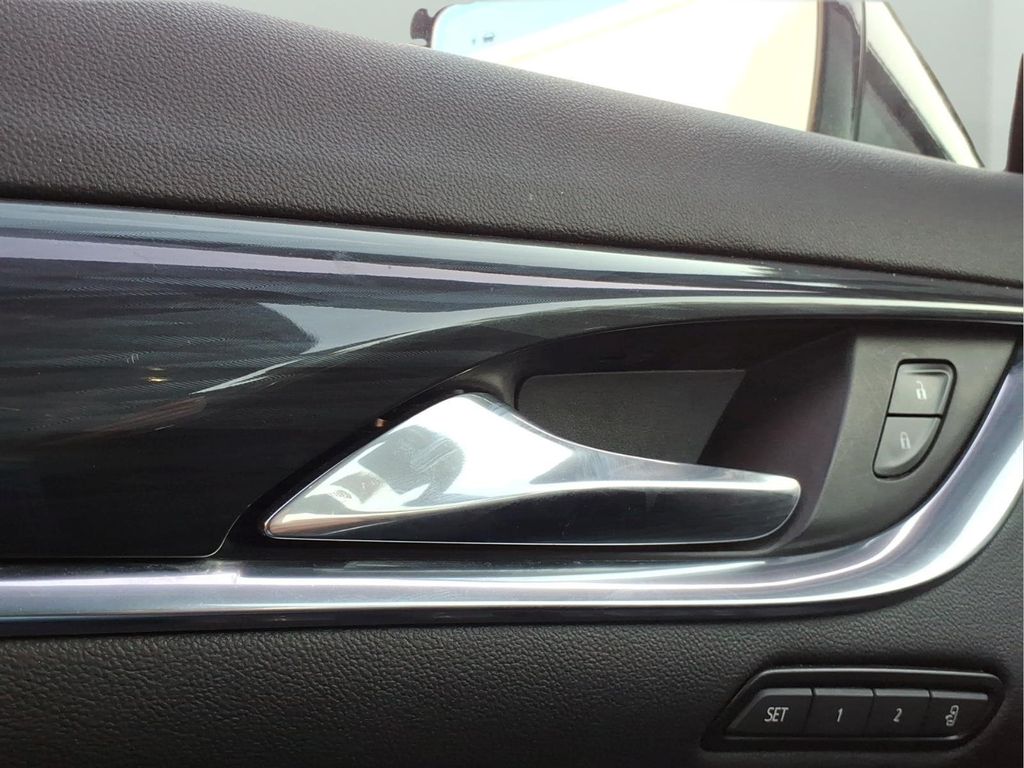 2024 Buick Enclave Premium - Photo 18