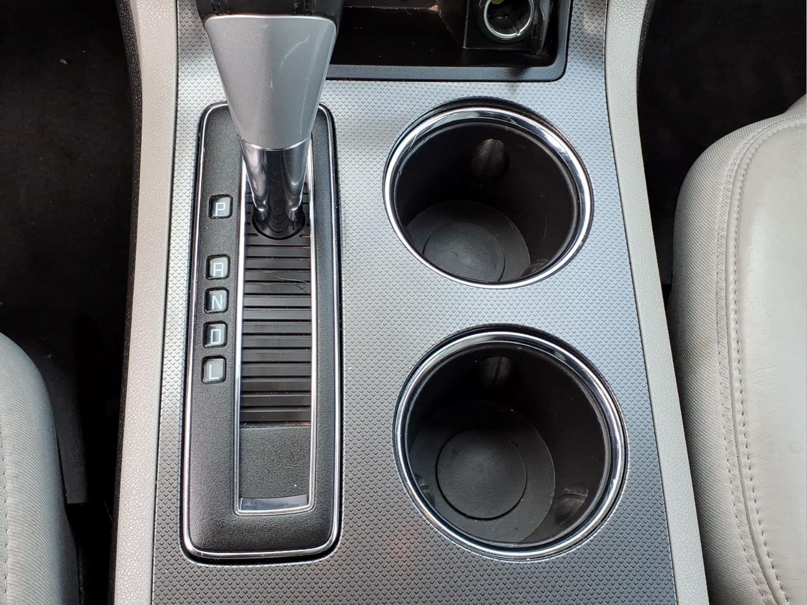 2009 Chevrolet Traverse LTZ - Photo 18