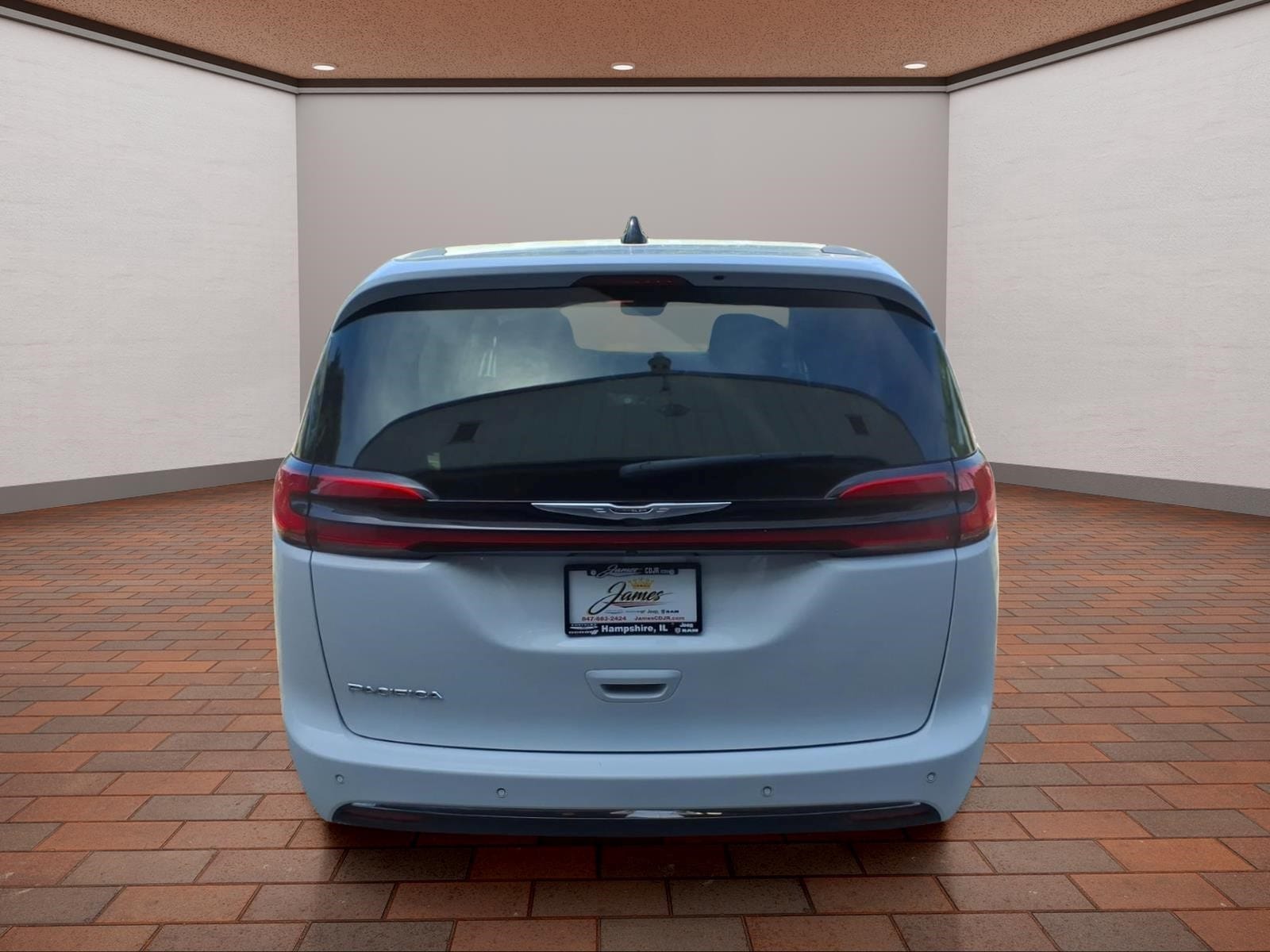 2024 Chrysler Pacifica Touring L - Photo 6