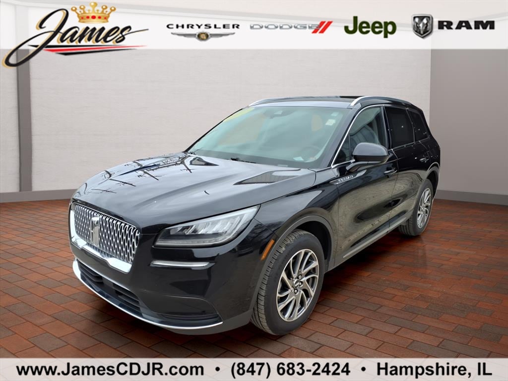 2022 Lincoln Corsair Base's photo