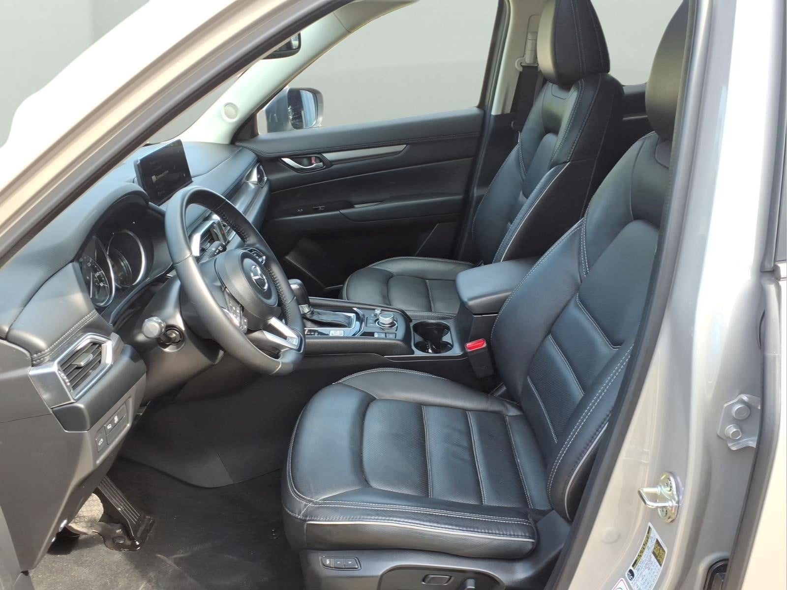 2025 Mazda CX-5 S Preferred package - Photo 30