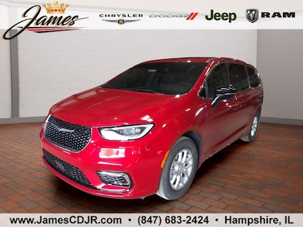 2026 Chrysler Pacifica SELECT Passenger Van