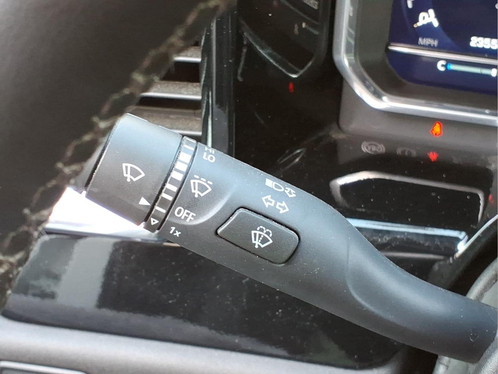 2024 Chevrolet Silverado 2500HD LT - Photo 19