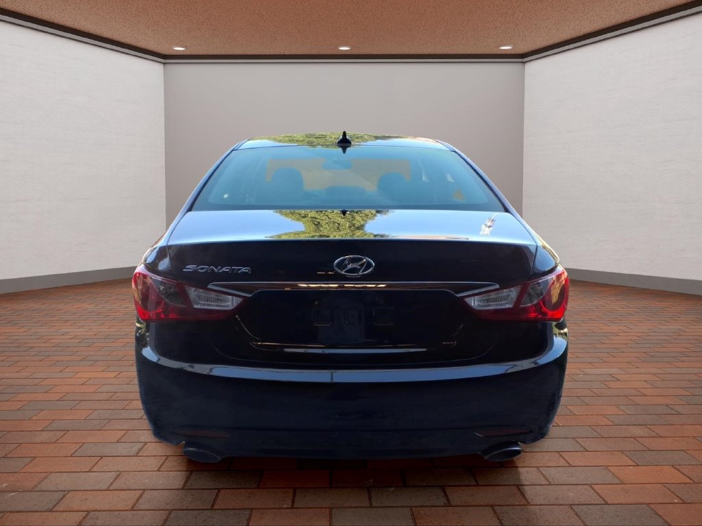 Used 2013 Hyundai Sonata SE Sedan
