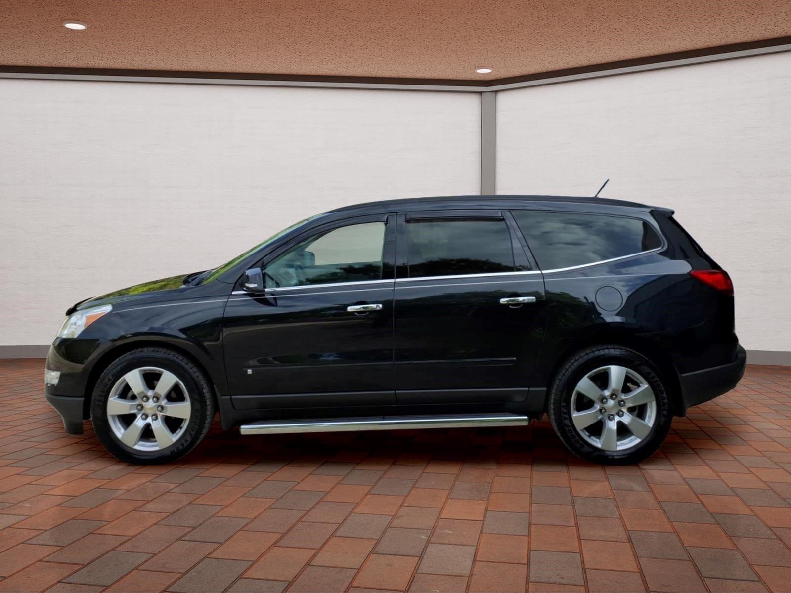 2009 Chevrolet Traverse LTZ - Photo 8