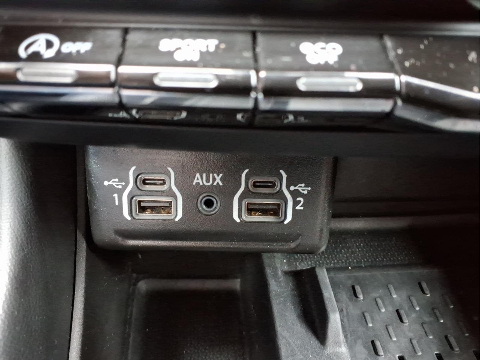 2025 Dodge Durango GT - Photo 12