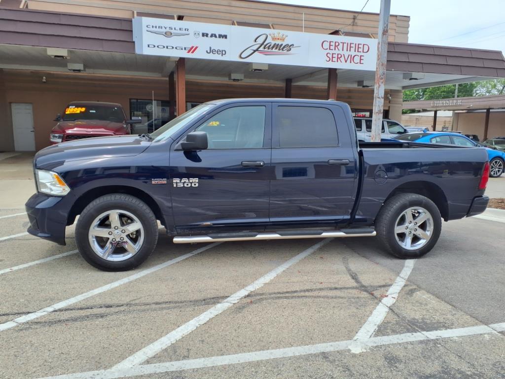Used 2017 RAM Ram 1500 Pickup Express with VIN 1C6RR7KTXHS844633 for sale in Hampshire, IL