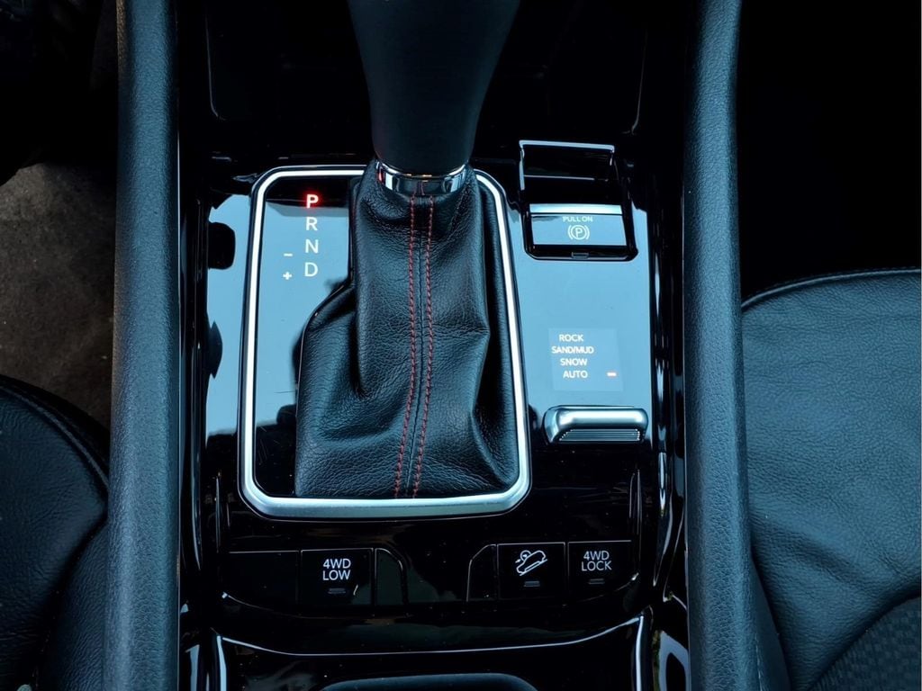 2025 Jeep Compass Trailhawk - Photo 14