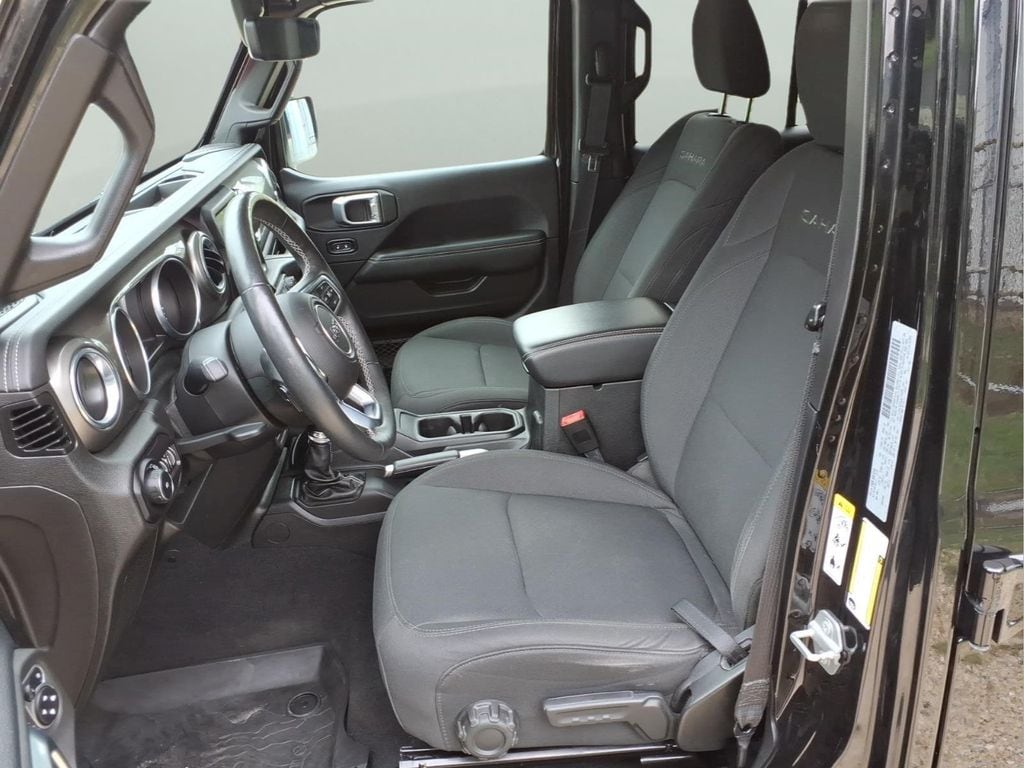 2018 Jeep All-New Wrangler Unlimited Sahara - Photo 26