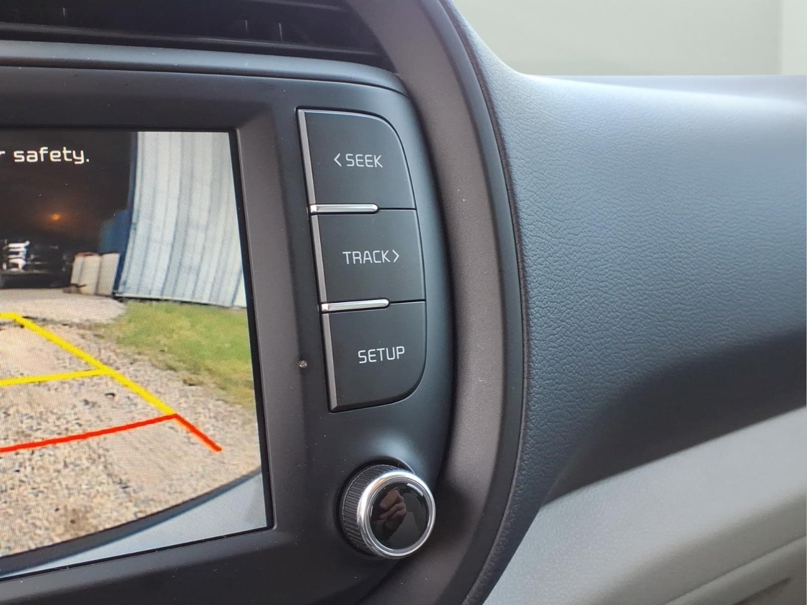 2025 Kia Soul LX - Photo 12