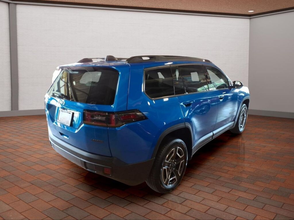 New 2026 Jeep Cherokee LAREDO 4X4 Sport Utility