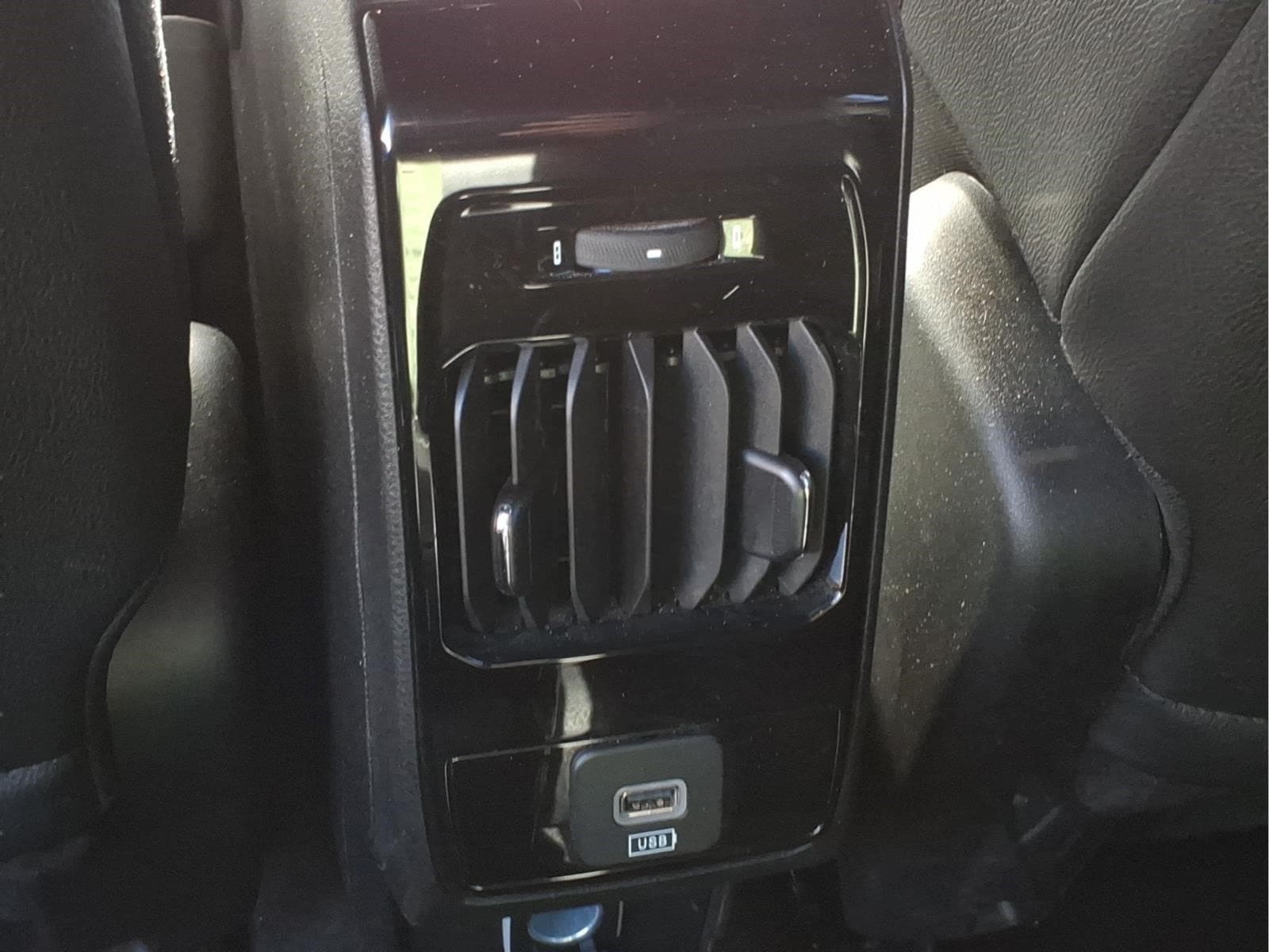 2025 Jeep Compass Limited - Photo 28