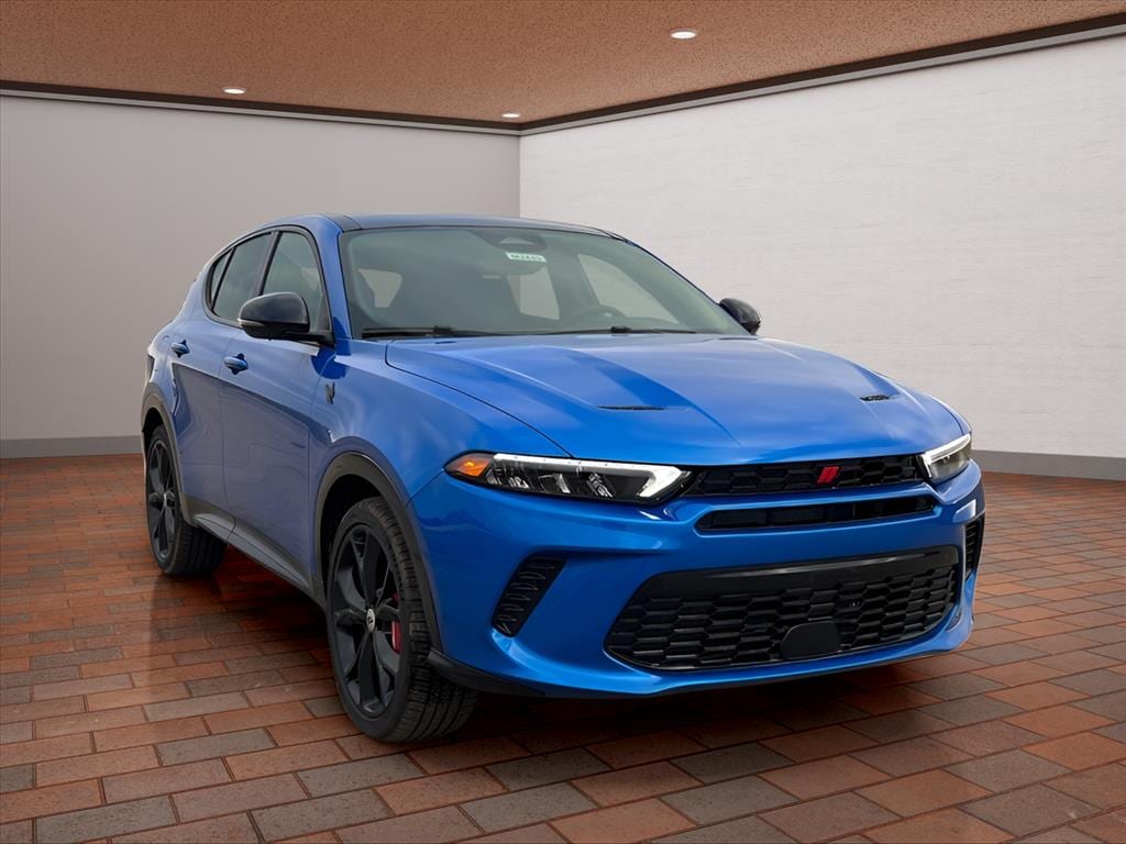 2024 Dodge Hornet R/T photo 2