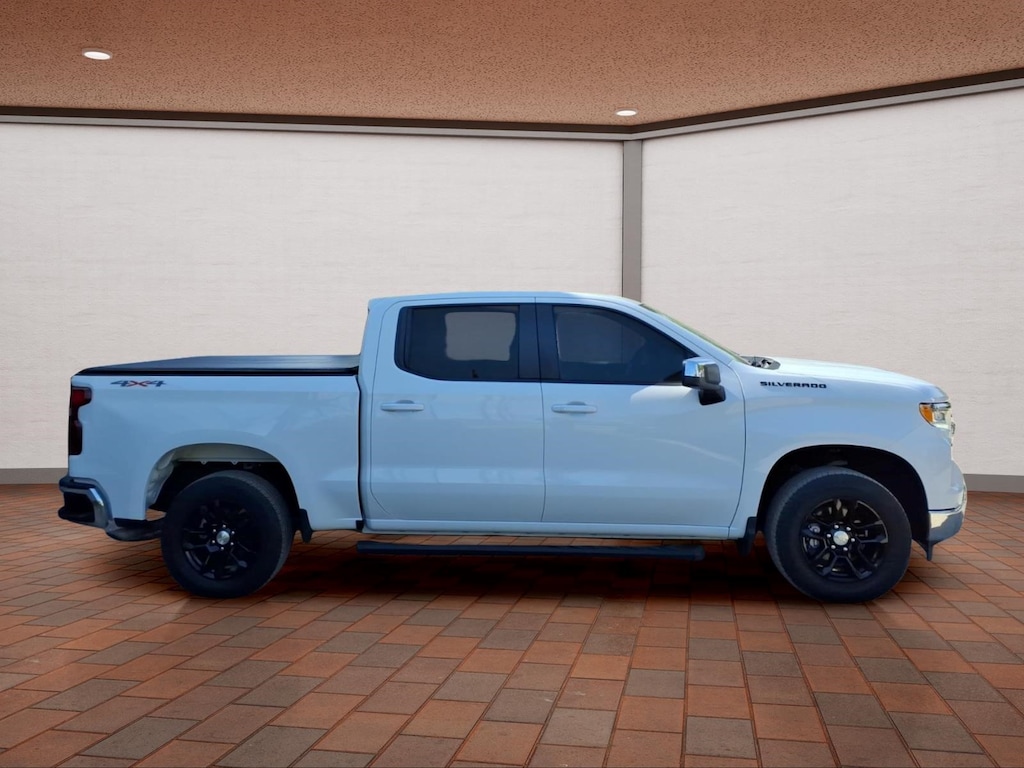 Used 2022 Chevrolet Silverado 1500 LT Truck Crew Cab