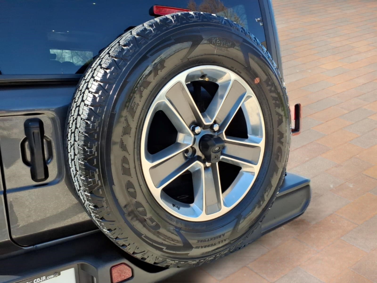 2021 Jeep Wrangler Unlimited Sahara - Photo 30