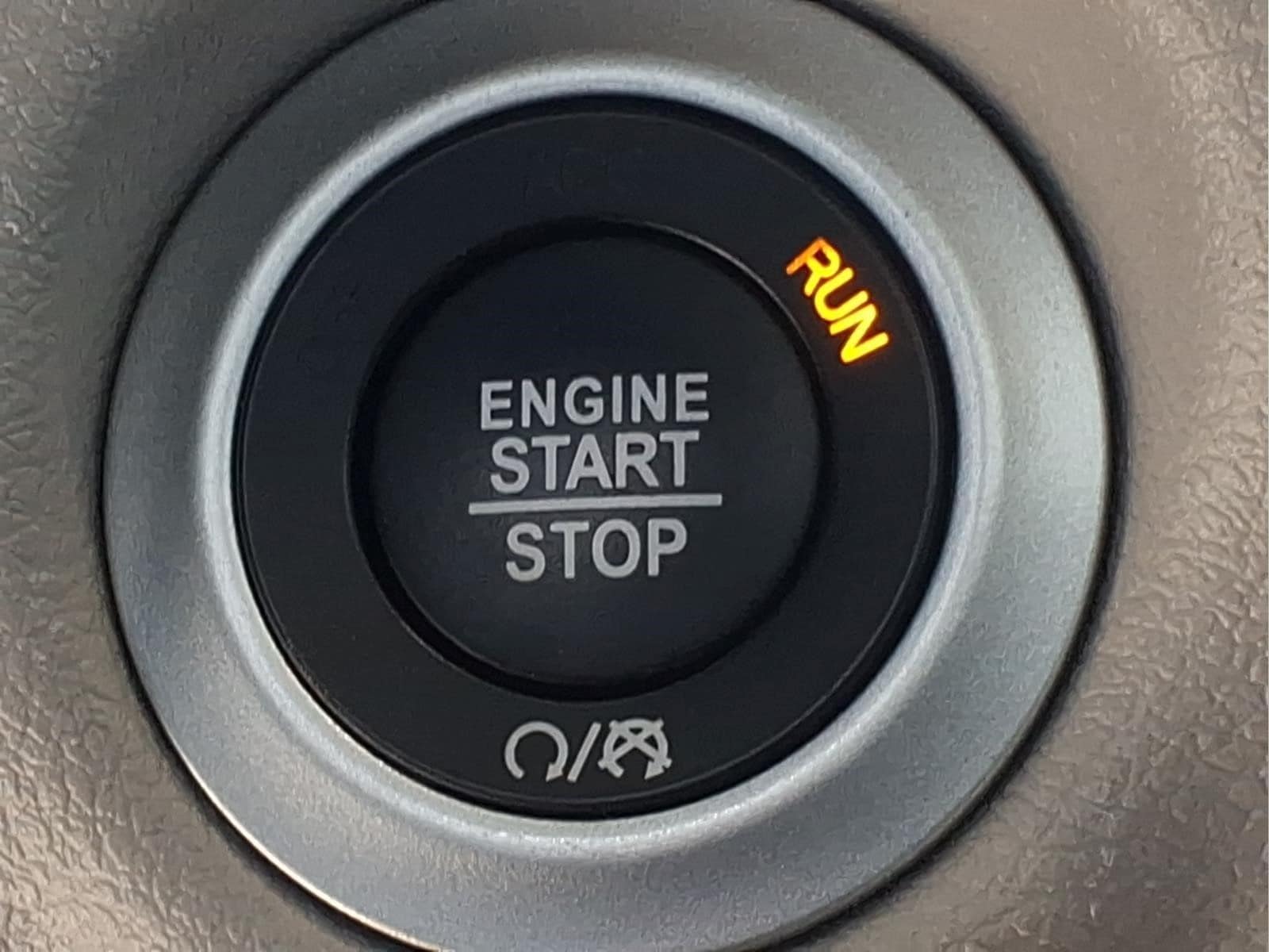 2024 Chrysler Pacifica Touring L - Photo 25