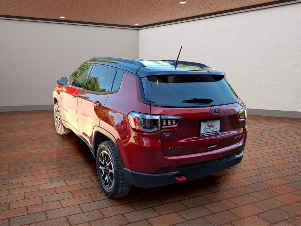2025 Jeep Compass Trailhawk - Photo 7