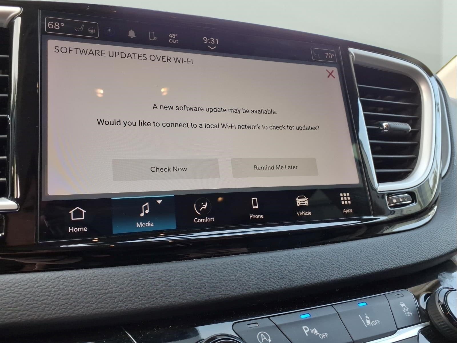 2023 Chrysler Pacifica Touring L - Photo 11