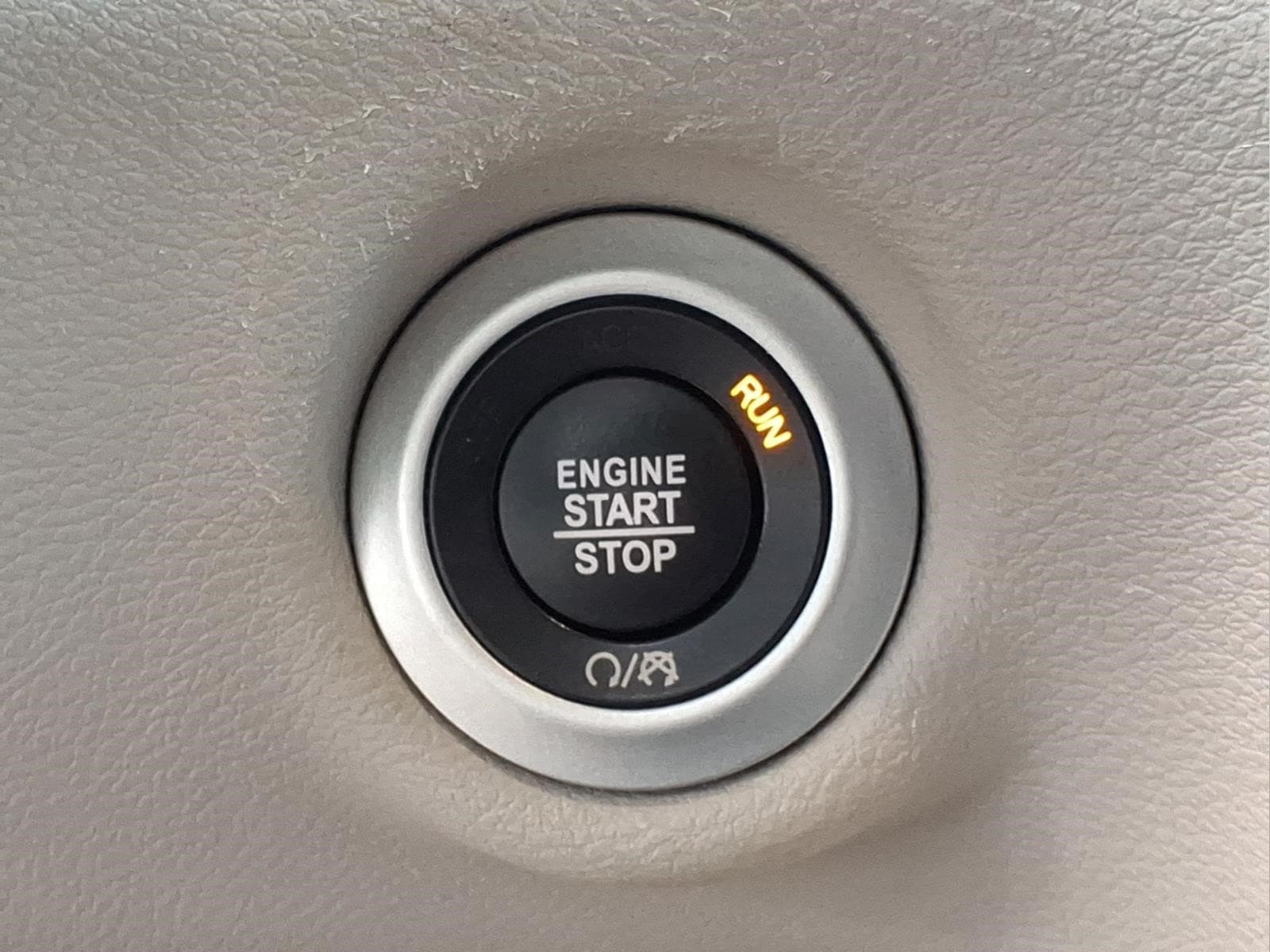 2023 Chrysler Pacifica Touring L - Photo 25