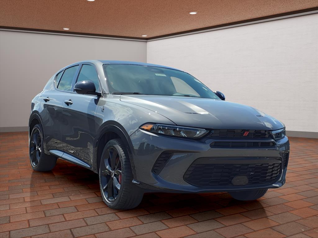 2024 Dodge Hornet R/T Plus photo 2