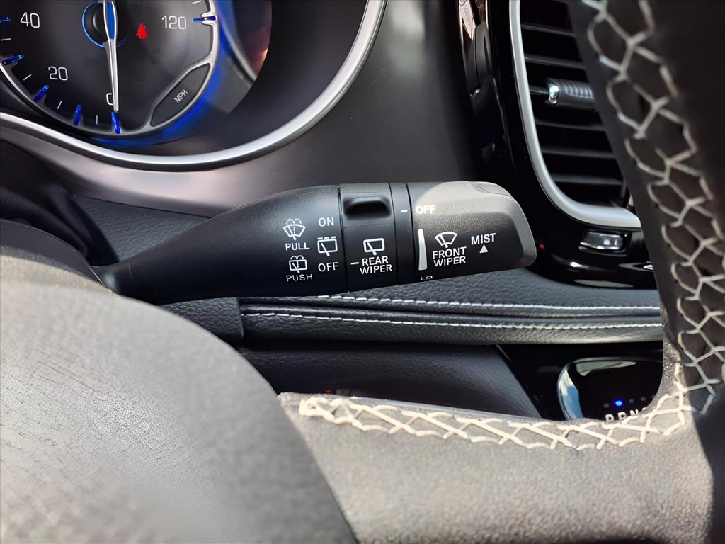 2026 Chrysler Pacifica Select - Photo 17