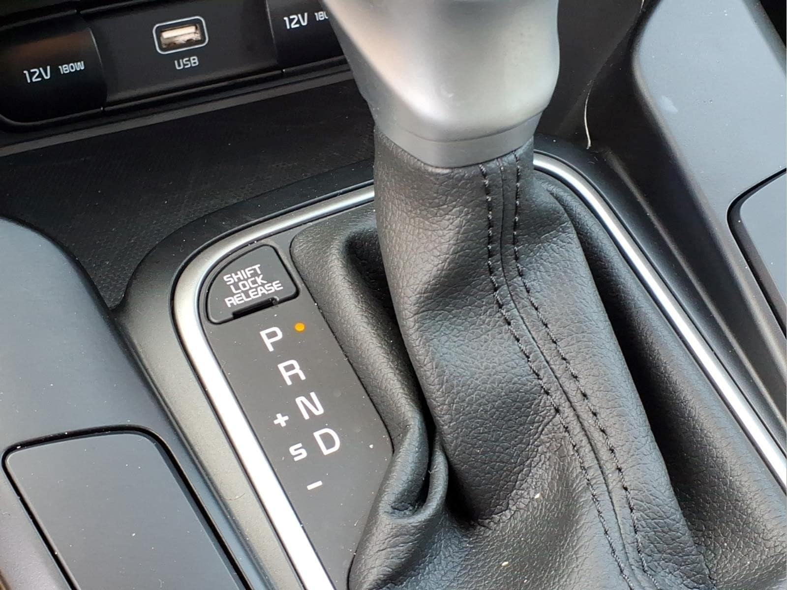 2025 Kia Soul LX - Photo 15