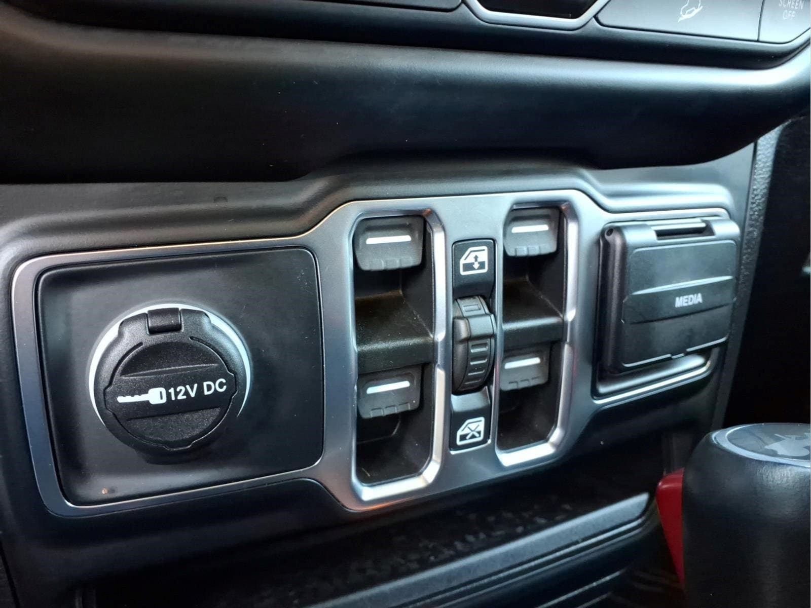 2021 Jeep Wrangler Unlimited Sahara - Photo 12