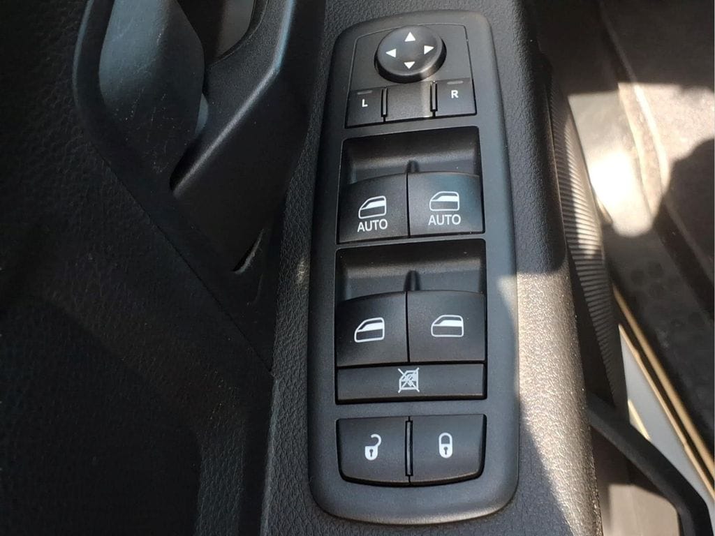 2018 RAM Ram 2500 Pickup Tradesman - Photo 20