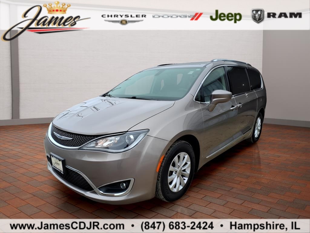 2018 Chrysler Pacifica Touring L Plus
