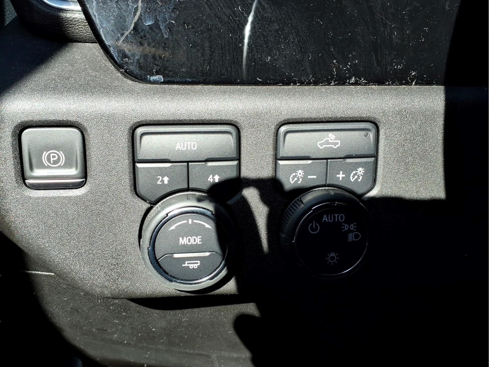 2022 Chevrolet Silverado 1500 LT - Photo 18