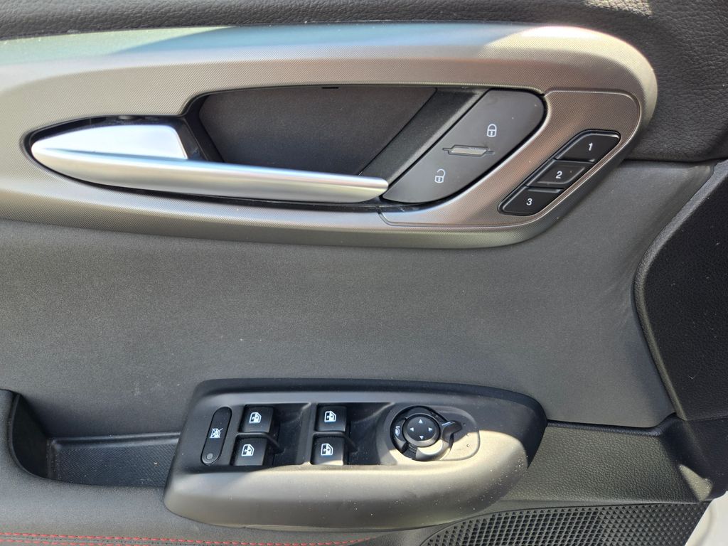2024 Dodge Hornet R/T - Photo 11