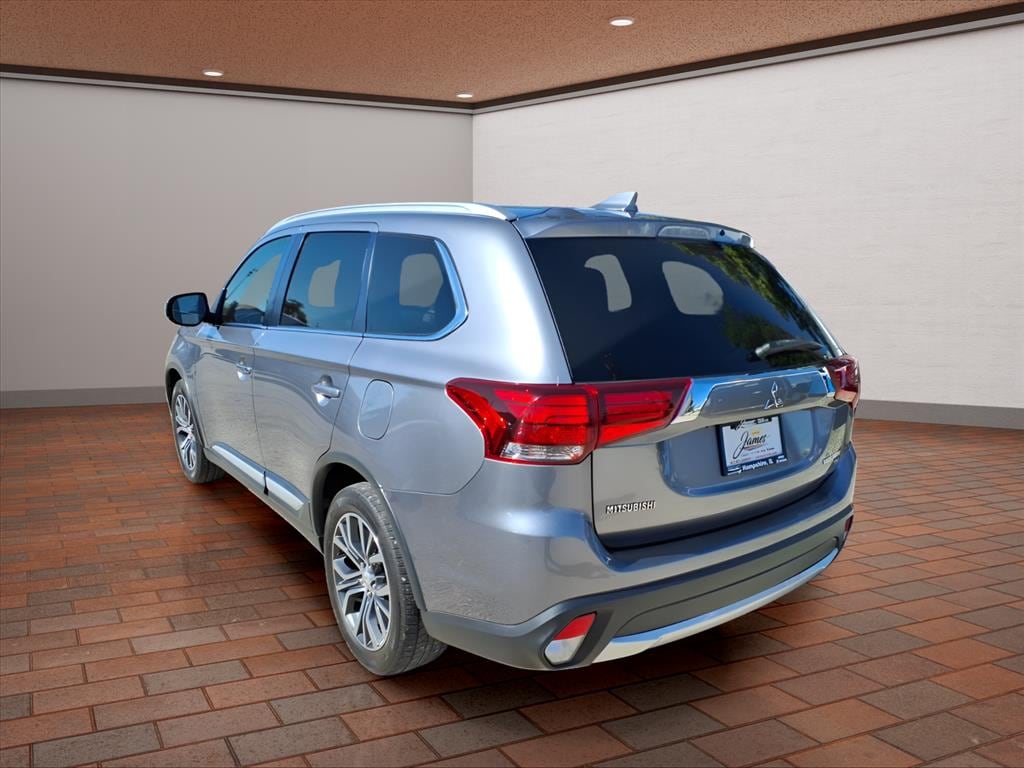 Used 2018 Mitsubishi Outlander SEL CUV