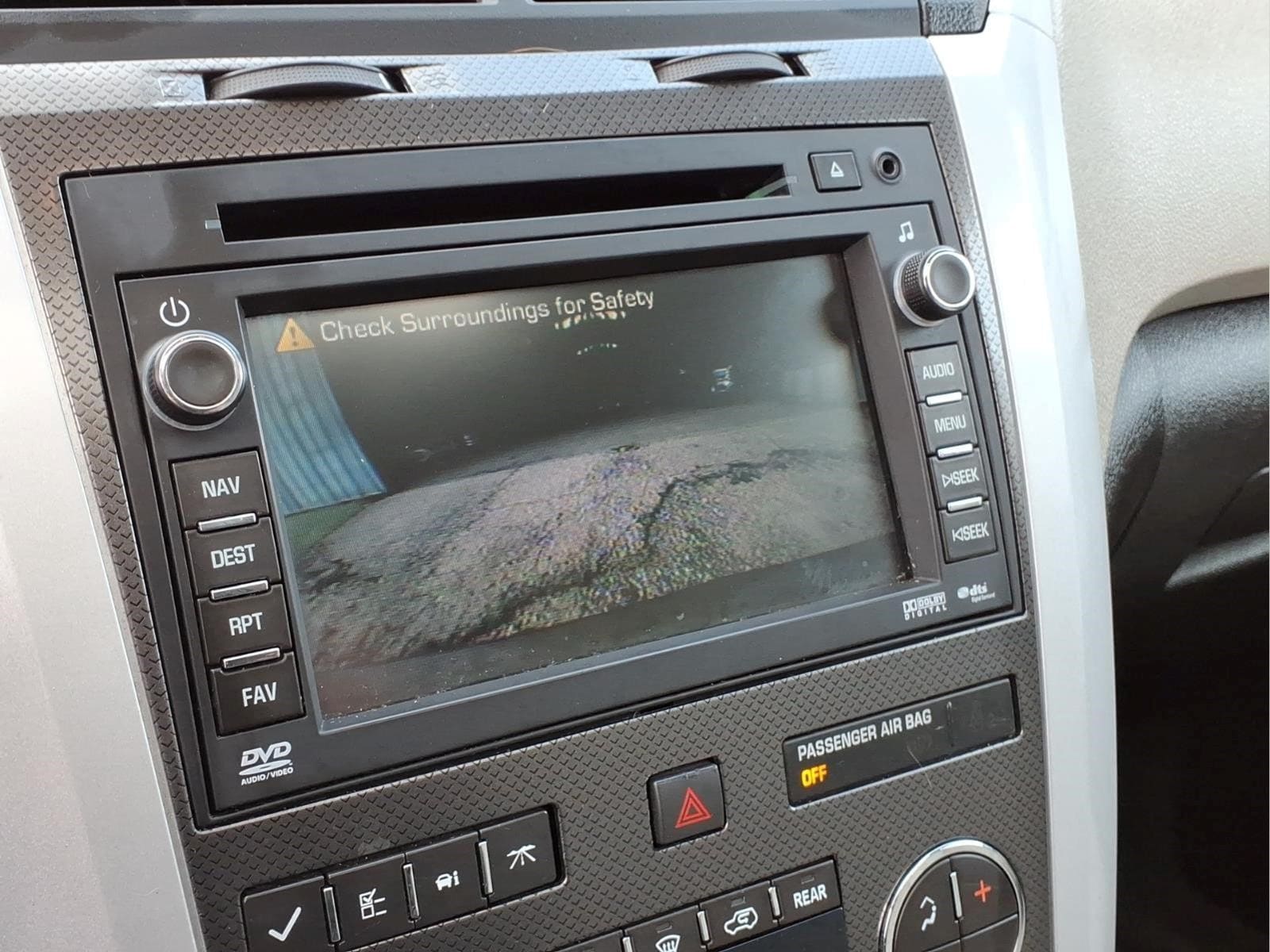 2009 Chevrolet Traverse LTZ - Photo 11