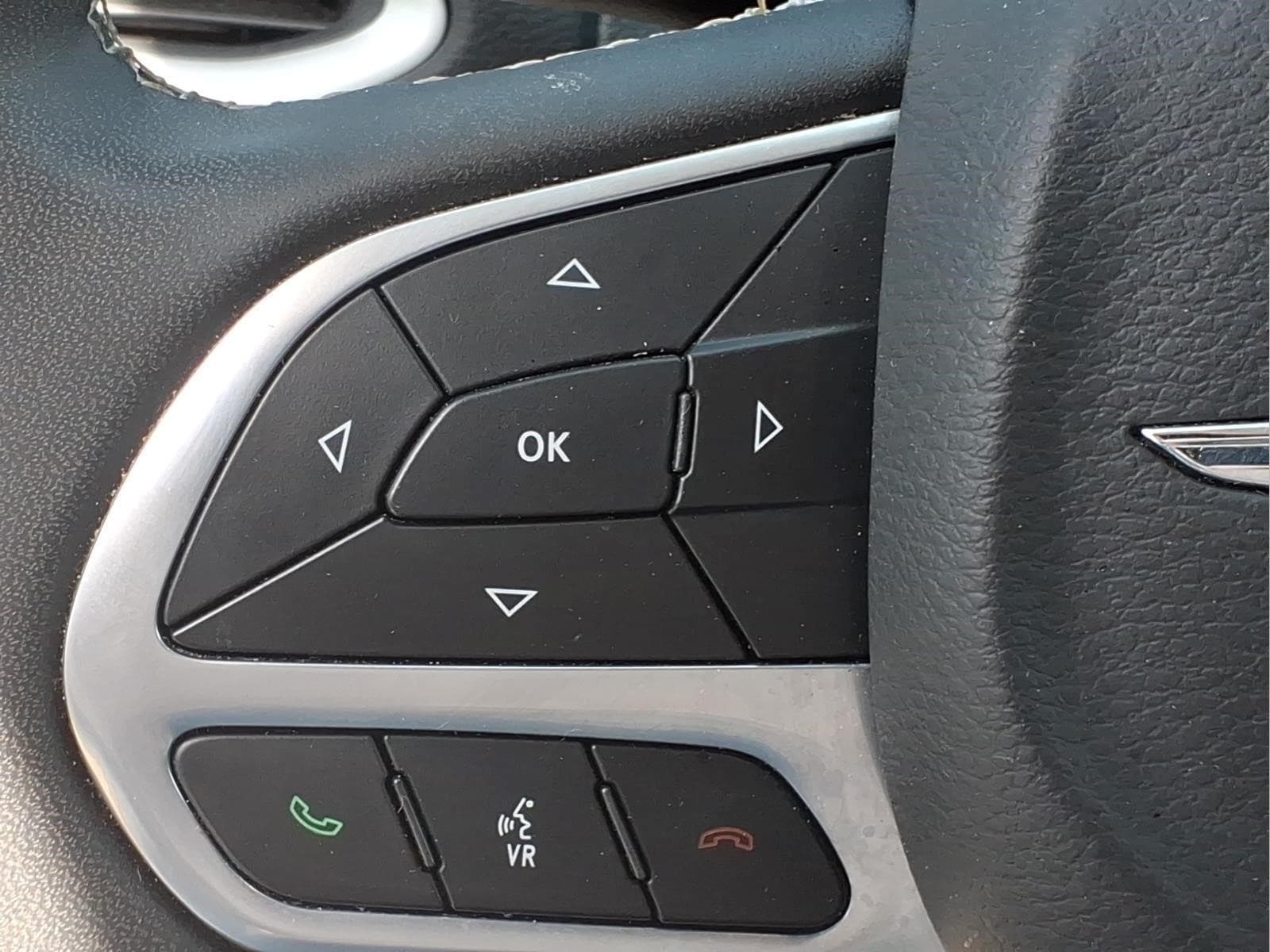 2024 Chrysler Pacifica Touring L - Photo 22