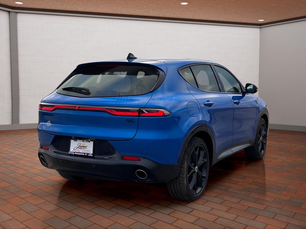 2024 Dodge Hornet R/T photo 3