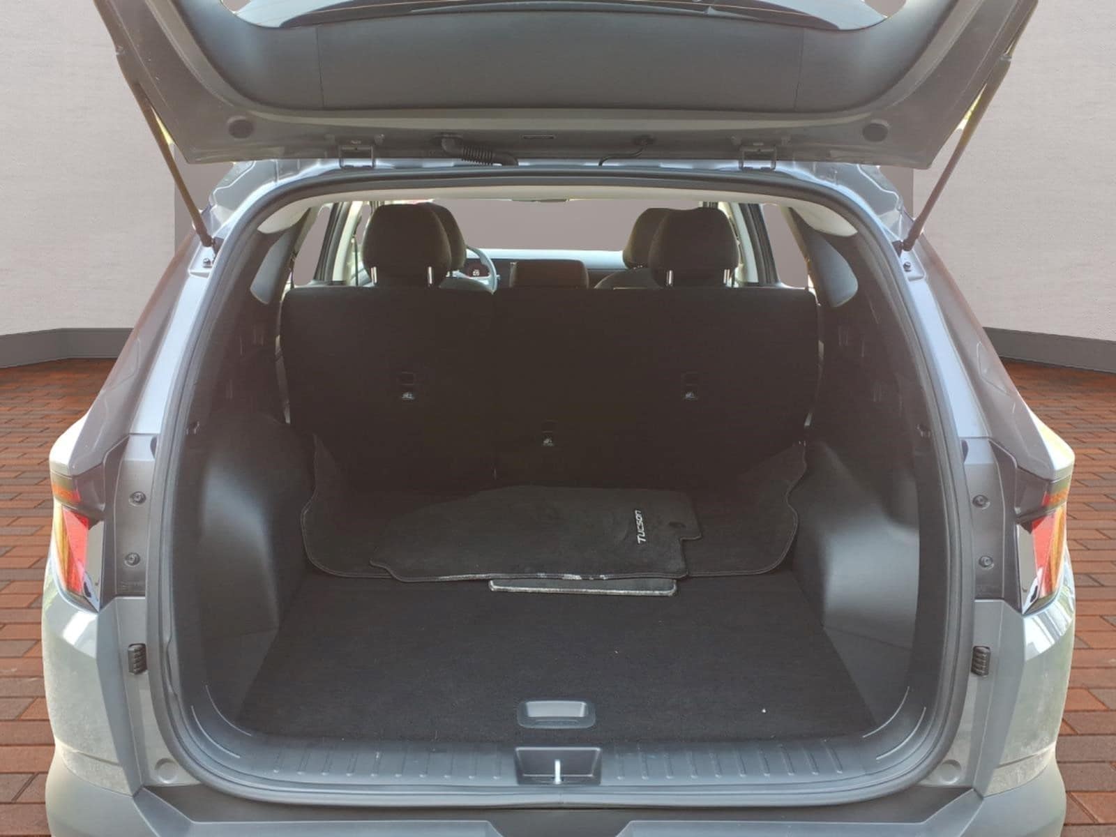 2026 Hyundai Tucson SE - Photo 30