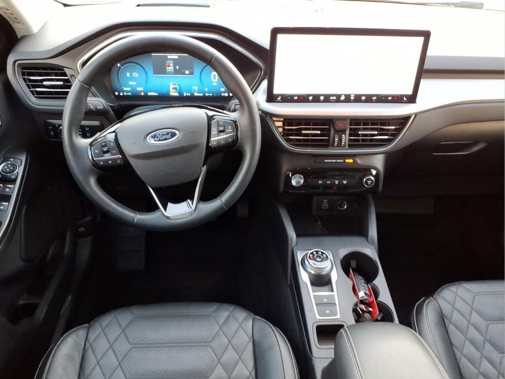 2024 Ford Escape PHEV - Photo 9
