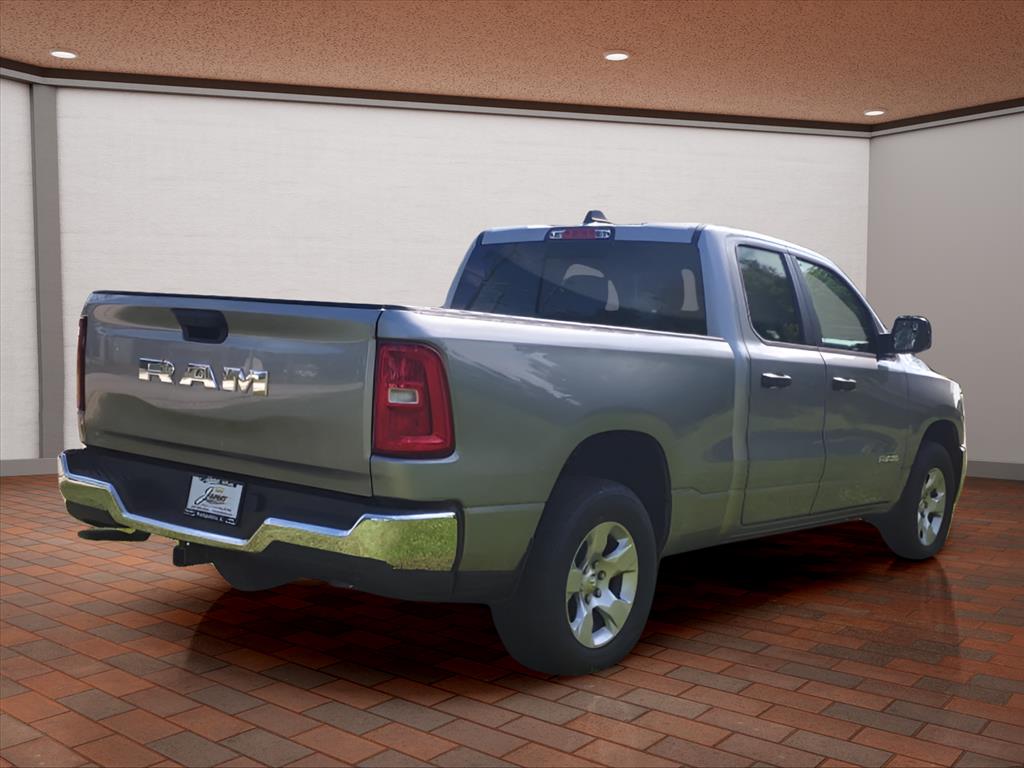 2025 Ram 1500 Tradesman photo 3