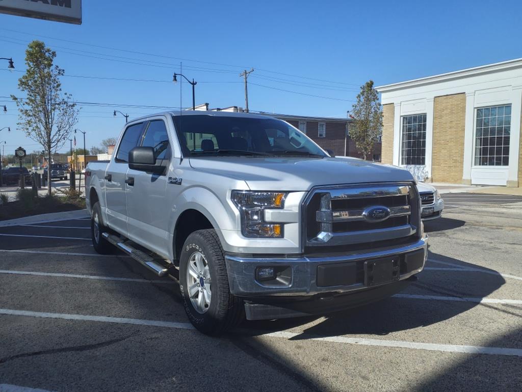 Used 2017 Ford F-150 XLT with VIN 1FTEW1E81HFC83753 for sale in Hampshire, IL