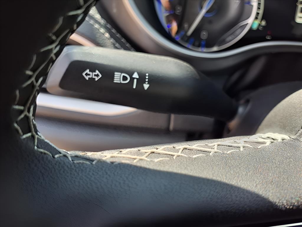 2026 Chrysler Pacifica Select - Photo 14