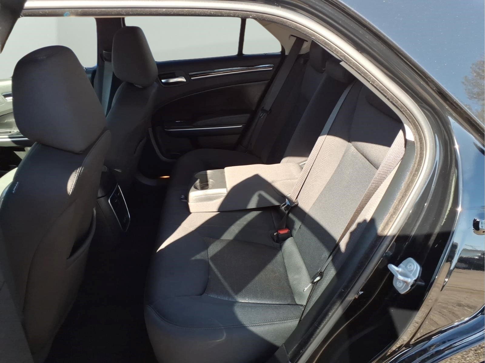 2023 Chrysler 300 Touring - Photo 28