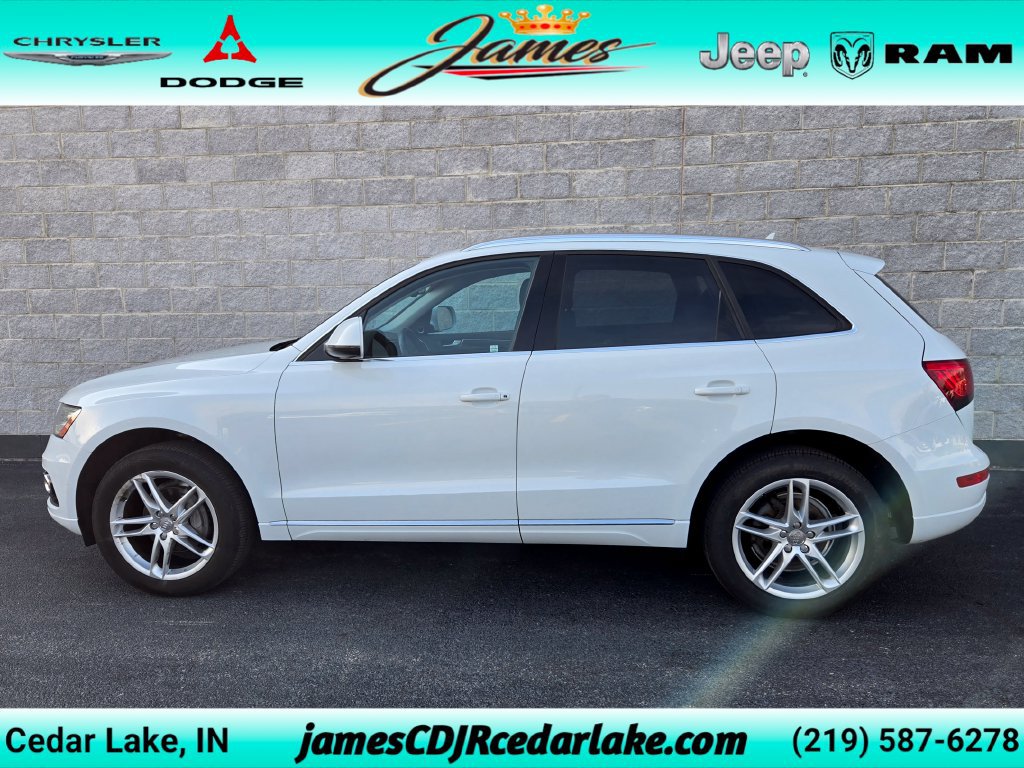 Used 2014 Audi Q5 Premium with VIN WA1LFAFP7EA107614 for sale in Cedar Lake, IN