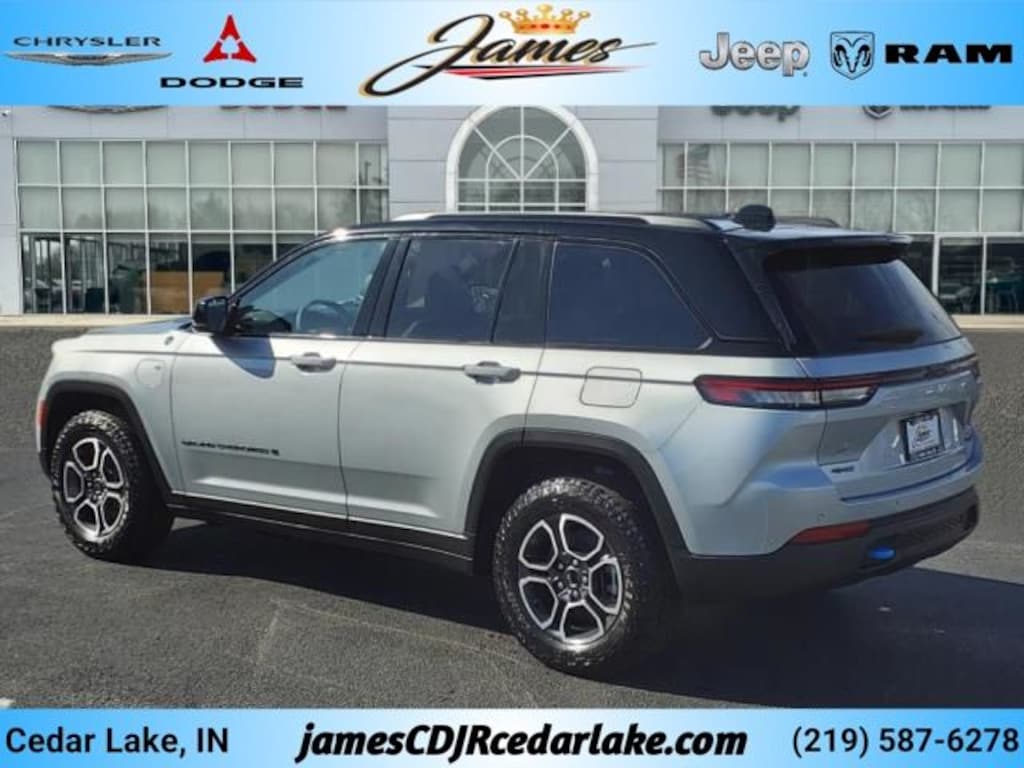 New 2023 Jeep Grand Cherokee Trailhawk 4xe Sport Utility