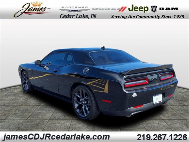 2022 Dodge Challenger R/T photo 3