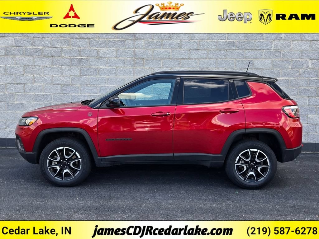 Used 2025 Jeep Compass Trailhawk SUV