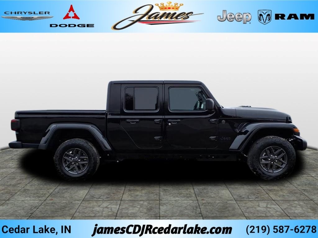 New 2026 Jeep Gladiator Sport S Pickup