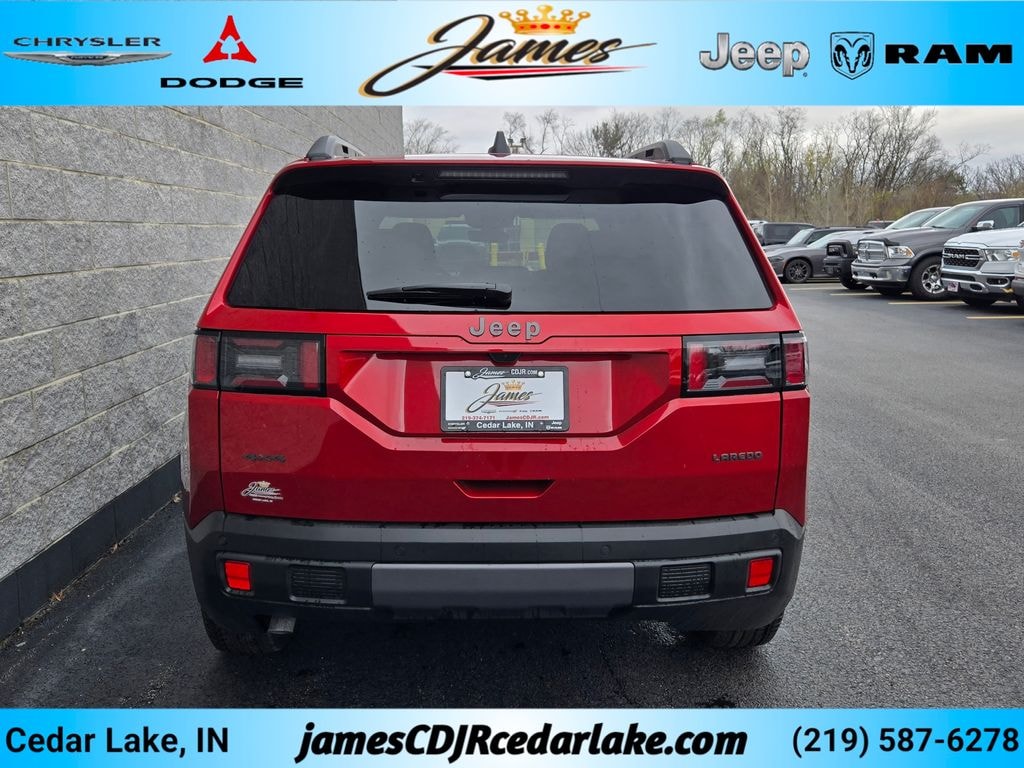 New 2026 Jeep Cherokee Laredo Sport Utility